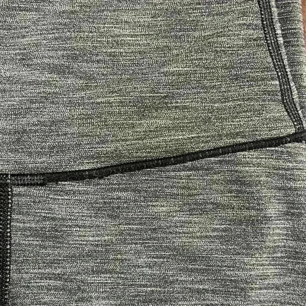 Lululemon, Aling, high rise, yoga legging - Picture 7 of 8
